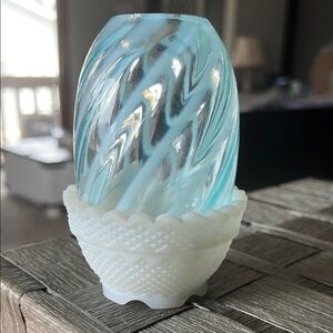 Fenton vintage Blue and White Swirled fairy light with Milk glass base